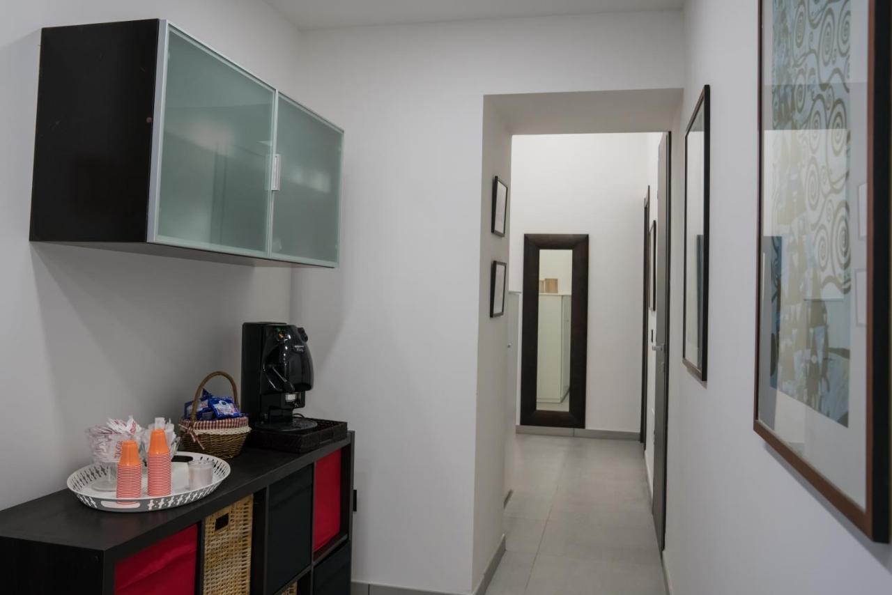 Notti Vesuviane Bed & Breakfast Portici Exterior photo