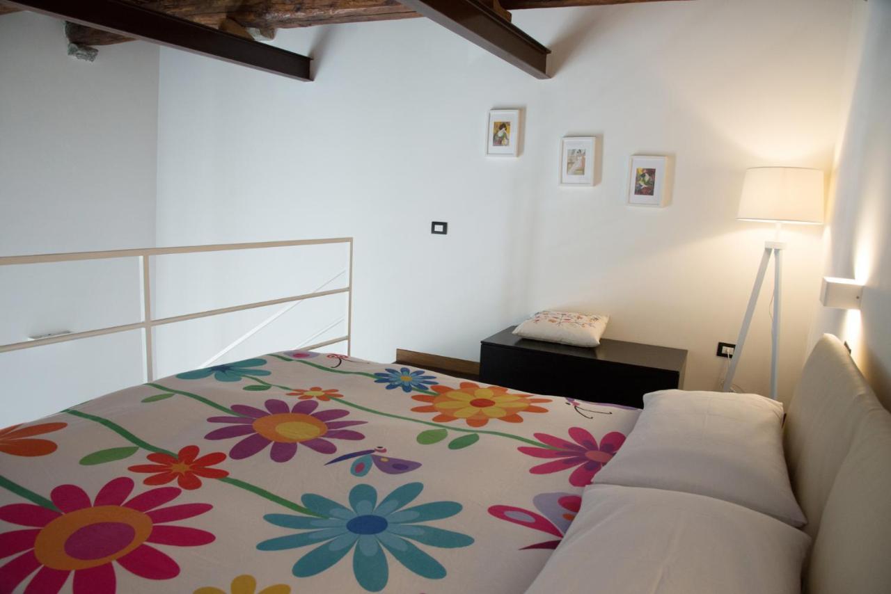 Notti Vesuviane Bed & Breakfast Portici Exterior photo